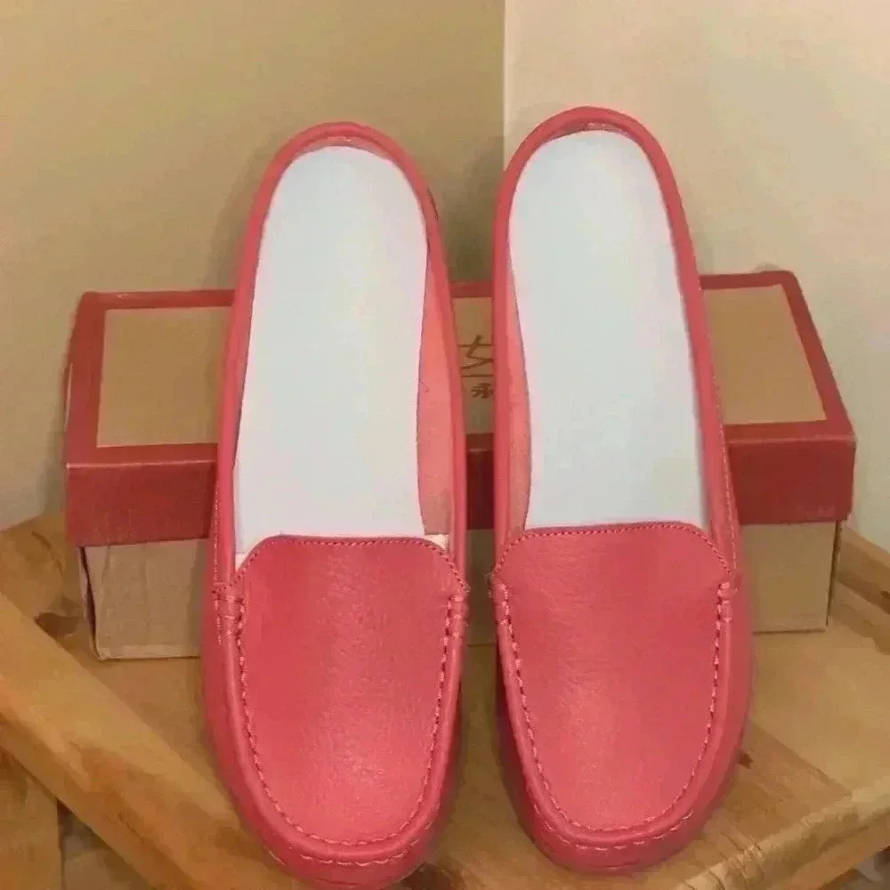 Wei Deng Fuchsia/Red Leather Mule Loafer | Stitch Accent | Size 9.5 - Picture 4 of 4